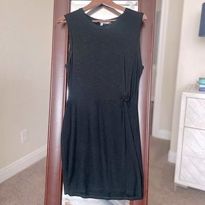 Cupcakes and Cashmere Black Sleeveless Sheath Dress - size M